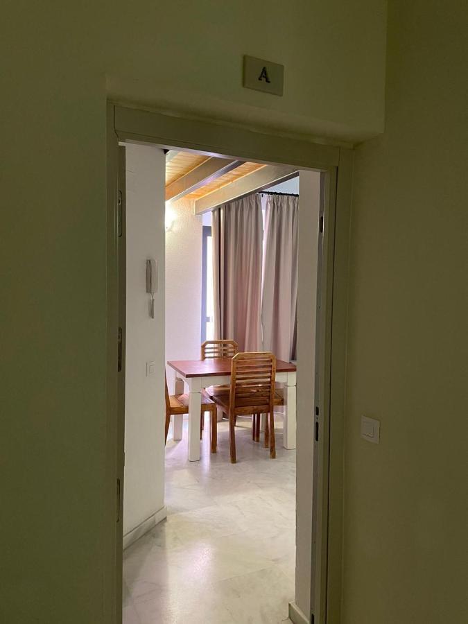 Apartamentos La Casa Del Pozo Santo Σεβίλλη Εξωτερικό φωτογραφία